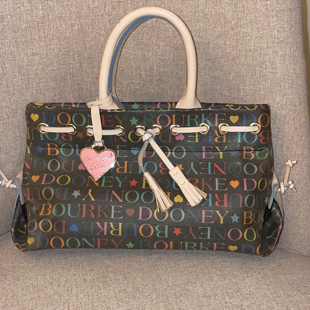 Gorgeous Dooney&Bourke handbag 🔥🔥